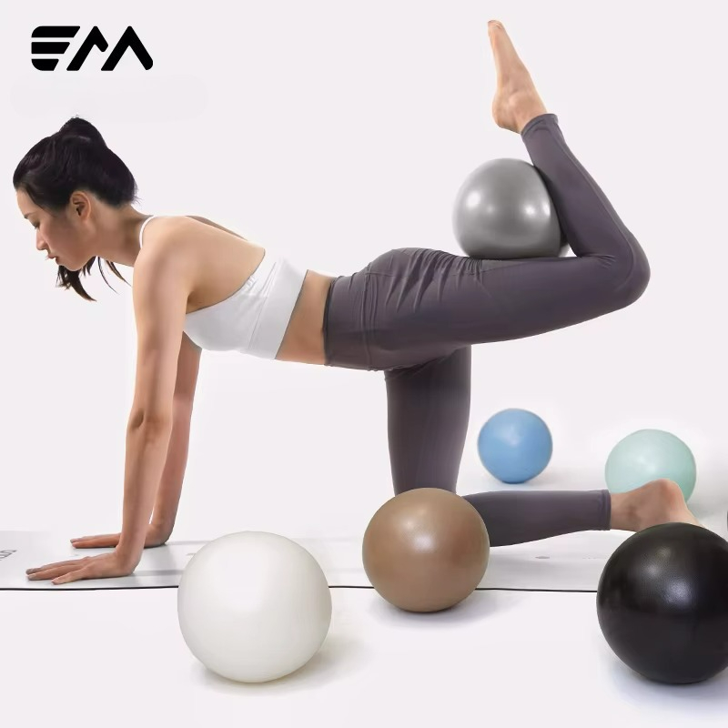 Pilates Ball Mini - 8 inç Mat, Küçük Boy, Patlamaya